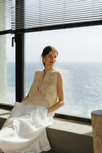 Load image into Gallery viewer, INDI & COLD BEA VEST