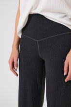 Load image into Gallery viewer, MARLOW RECHARGE WIDE LEG PANT CHARCOAL