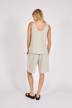 Load image into Gallery viewer, MARLOW RIPTIDE LINEN SHORT NATURAL