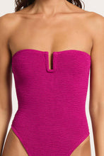 Load image into Gallery viewer, BOND-EYE BLAKE MAGENTA RECYCLED