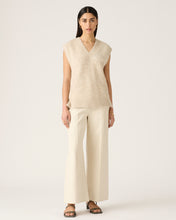 Load image into Gallery viewer, MOS VESPER KNIT VEST STONE