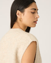 Load image into Gallery viewer, MOS VESPER KNIT VEST STONE