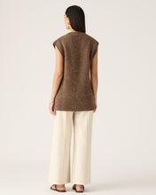 Load image into Gallery viewer, MOS VESPER KNIT VEST CACAO