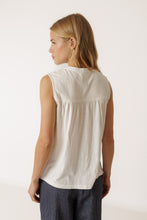 Load image into Gallery viewer, COMING SOON | INDI & COLD KORA TOP CRUDO