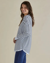 Load image into Gallery viewer, BETTY BASICS SOPHIE KNIT JUMPER MONO BLACK STRIPE