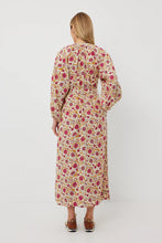 Load image into Gallery viewer, TUESDAY RELAX DRESS TAPESTRY PRINT