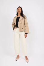 Load image into Gallery viewer, MARLOW THE CURVE BARREL JEAN ECRU
