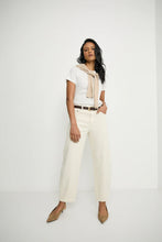 Load image into Gallery viewer, MARLOW THE CURVE BARREL JEAN ECRU