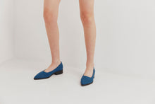 Load image into Gallery viewer, CHAOS & HARMONY THEA FLAT DENIM