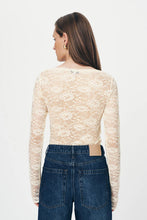Load image into Gallery viewer, ROWIE TONYA ROSE LACE TOP