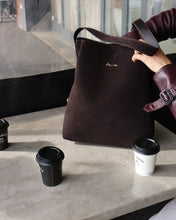 Load image into Gallery viewer, KATHRYN WILSON TOBI TOTE CHOCOLATE SUEDE