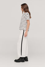 Load image into Gallery viewer, TAYLOR STRIPE SOLACE TEE BLACK/IVORY