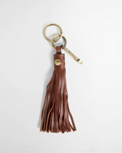 Load image into Gallery viewer, COMING SOON | BARBOUR ALDER LEATHER GIFT SET CLASSIC BROWN/ TARTAN