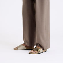 Load image into Gallery viewer, BIRKENSTOCK CATALINA CUSHION BUCKLE GRACEFUL TAUPE