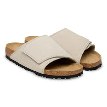 Load image into Gallery viewer, BIRKENSTOCK SOLANA SUEDE OYSTER (REGULAR)