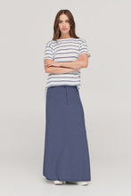 Load image into Gallery viewer, TAYLOR STRIPE SOLACE TEE MIDNIGHT/IVORY