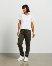 Load image into Gallery viewer, ET ALIA CARTER CARGO PANT OLIVE