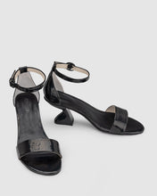 Load image into Gallery viewer, CHAOS & HARMONY CASTEL HEEL BLACK