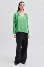 Load image into Gallery viewer, SECOND FEMALE DRAPE BLOUSE
