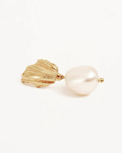 Load image into Gallery viewer, BY CHARLOTTE GOLD MOONLIT TIDES PEARL DROP EARRING