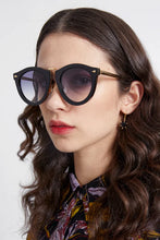 Load image into Gallery viewer, KAREN WALKER HARVEST 22 BLACK