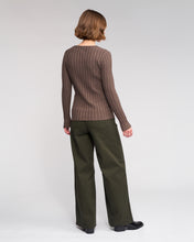 Load image into Gallery viewer, KNEWE FELIX SWEATER TRUFFLE