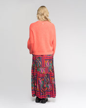 Load image into Gallery viewer, KNEWE FEFE SWEATER LAVA