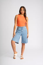 Load image into Gallery viewer, KNEWE ZURI SHORT LIGHT WASH DENIM