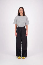 Load image into Gallery viewer, NES RITA LINEN PANT BLACK