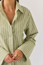 Load image into Gallery viewer, TUESDAY MARK SHIRT EMERALD STRIPE