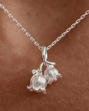 Load image into Gallery viewer, BY CHARLOTTE SILVER BIRTH FLOWER NECKLACE LILY OF THE VALLEY - MAY