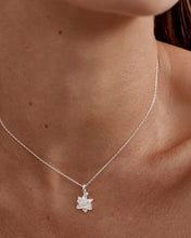 Load image into Gallery viewer, BY CHARLOTTE SILVER BIRTH FLOWER NECKLACE WATER LILY -JULY