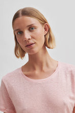 Load image into Gallery viewer, SECOND FEMALE PEONY TEE QUARTZ PINK