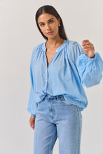Load image into Gallery viewer, TUESDAY PIONEER TOP SKY BLUE