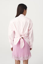 Load image into Gallery viewer, ROWIE RAMONA TIE BACK SHIRT POWDER PINK