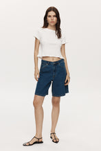 Load image into Gallery viewer, MARLE RELAXED JEAN SHORT HERITAGE BLUE