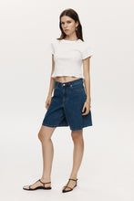 Load image into Gallery viewer, MARLE RELAXED JEAN SHORT HERITAGE BLUE