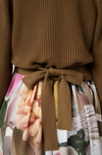 Load image into Gallery viewer, KOWTOW COMPOSURE CARDIGAN DARK SPICE