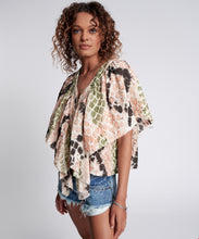 Load image into Gallery viewer, ONE TEASPOON HAND PAINTED BOA BOA TOP
