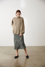 Load image into Gallery viewer, PRE LOVED MARLE JUMPER / 10