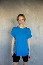 Load image into Gallery viewer, MAZU ALL YOU NEED CUFF TEE IBIZA BLUE