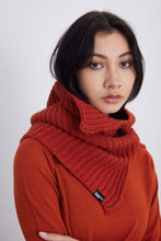 Load image into Gallery viewer, STANDARD ISSUE FISHERMAN SNOOD AUTUMN
