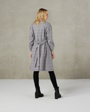 Load image into Gallery viewer, ET ALIA HUNTER COAT MIXED PLAID
