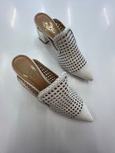 Load image into Gallery viewer, PRE LOVED HEY MONDAY HEEL / 38