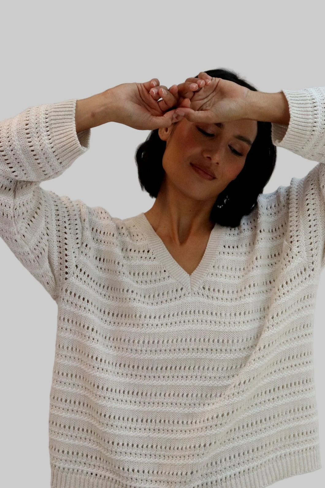 TATANO TRELLIS V NECK SAND/WHITE