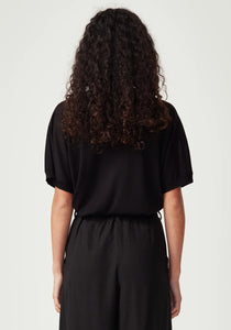 UNTOUCHED WORLD CAMILLE V TEE BLACK