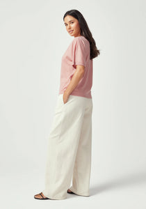 UNTOUCHED WORLD CAMILLE V TEE ROSEWOOD