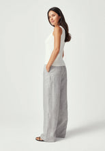 Load image into Gallery viewer, UNTOUCHED WORLD ARLEE SINGLET WHITE LINEN
