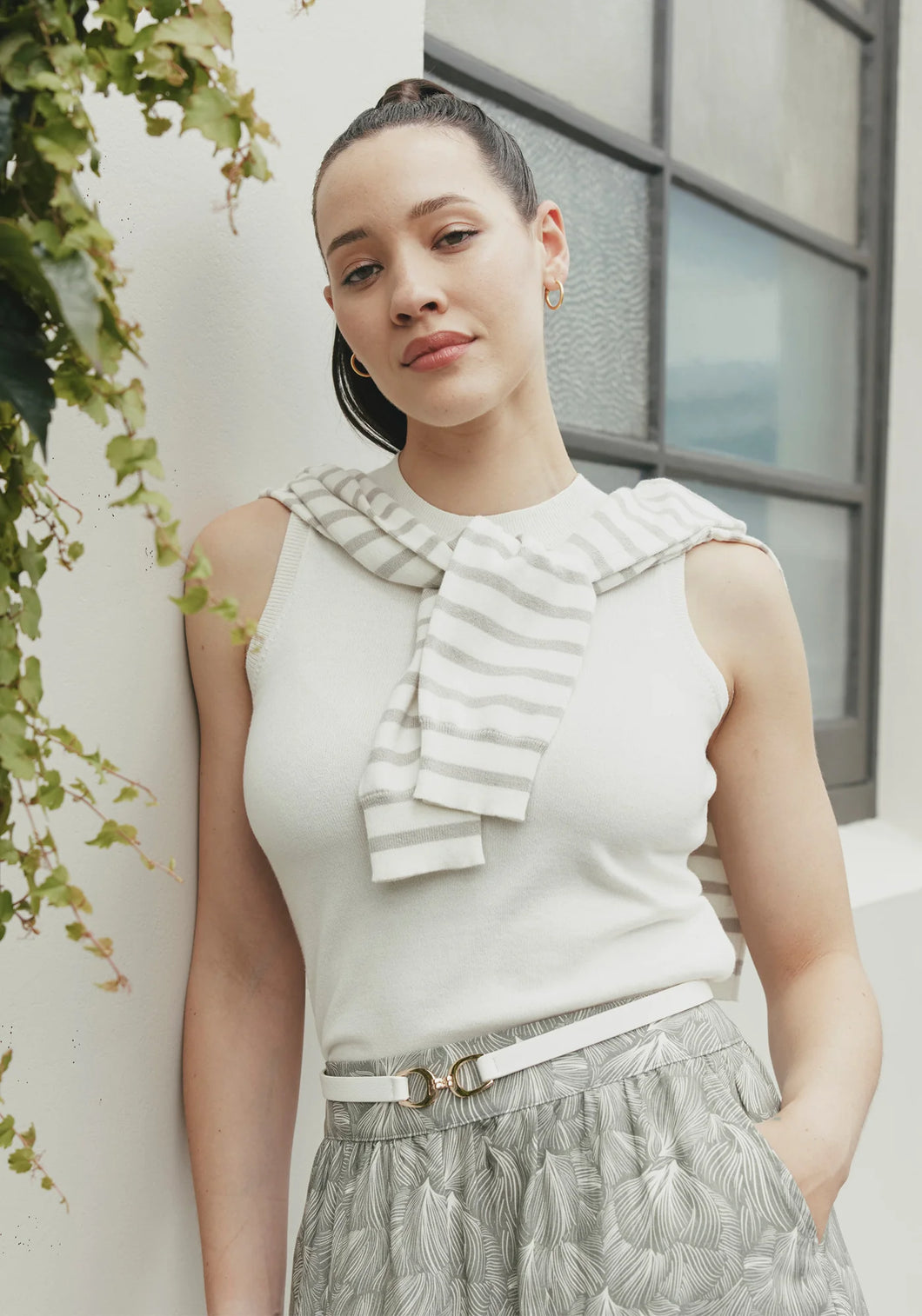 UNTOUCHED WORLD ARLEE SINGLET WHITE LINEN