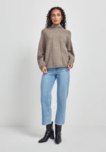 Load image into Gallery viewer, UNTOUCHED WORLD LANA SWEATER TOTARA
